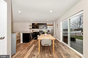 117 Saber Dr, Charles Town, WV 25414 - Photo 8