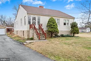 778 Kearneysville Pike, Kearneysville, WV 25430 - Photo 2