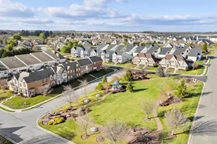 27 Beallair Square Dr, Charles Town, WV 25414 - Photo 58