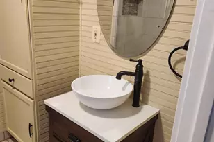 501 S Seminary St, Charles Town, WV 25414 - Photo 10