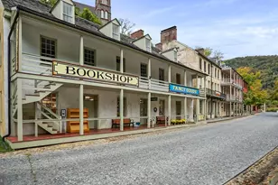 60 Village Cir, Harpers Ferry, WV 25425 - Photo 36