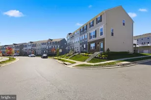 443 Presidents Pointe Ave, Ranson, WV 25438 - Photo 4