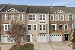 160 Baltusrol Dr, Charles Town, WV 25414 - Photo 1