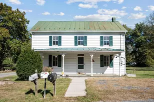 7 South St, Kearneysville, WV 25430 - Photo 58