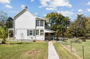 7 South St, Kearneysville, WV 25430 - Photo 46