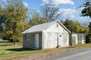 7 South St, Kearneysville, WV 25430 - Photo 48