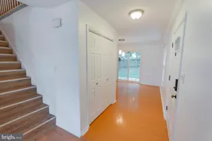 28 Newington Ct N, Charles Town, WV 25414 - Photo 4