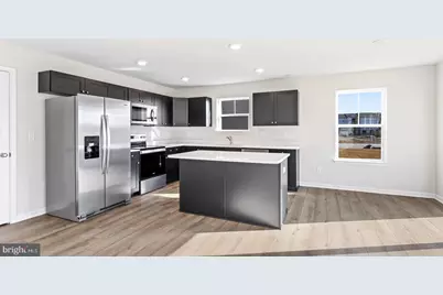 Tbb Edinburgh Court #CRANBERRY II, Charles Town, WV 25414 - Photo 2