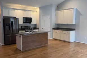 126 W Blakeley Dr, Charles Town, WV 25414 - Photo 12