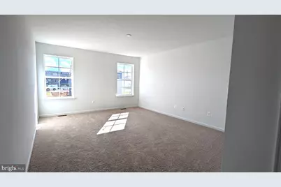 11 Edinburg Ct, Charles Town, WV 25414 - Photo 8