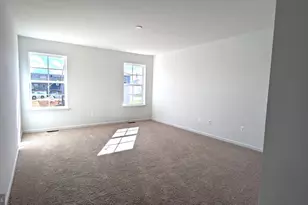 11 Edinburg Ct, Charles Town, WV 25414 - Photo 8