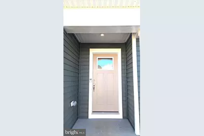 11 Edinburg Ct, Charles Town, WV 25414 - Photo 2