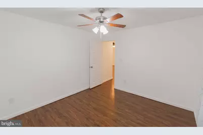 300 W 4th Avenue, Ranson, WV 25438 - Photo 24