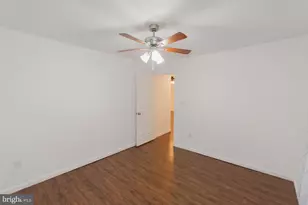 300 W 4th Ave, Ranson, WV 25438 - Photo 24