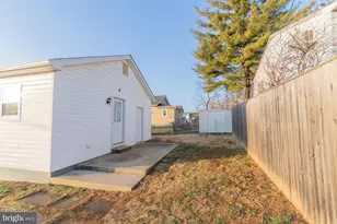 300 W 4th Ave, Ranson, WV 25438 - Photo 34