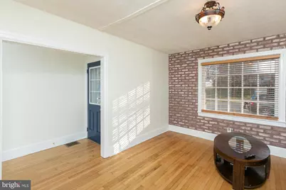 919 Jefferson Avenue, Charles Town, WV 25414 - Photo 6