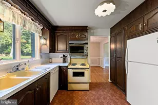 185 Shepherd Ln, Shepherdstown, WV 25443 - Photo 20