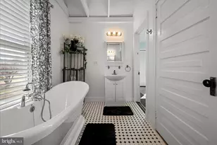 129 Church St, Summit Point, WV 25446 - Photo 54