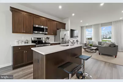 459 Presidents Pointe Avenue, Ranson, WV 25438 - Photo 10