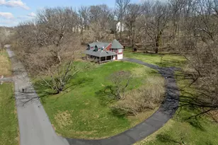 640 Stratford Ln, Charles Town, WV 25414 - Photo 4