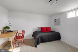 405 E 7th Ave, Ranson, WV 25438 - Photo 14