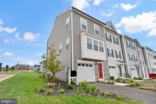 62 Armistead Pl, Charles Town, WV 25414 - Photo 2