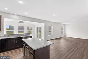 4 Freeman St, Ranson, WV 25438 - Photo 32