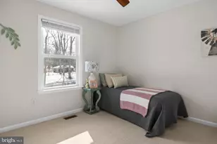 733 Red Bird Ln, Harpers Ferry, WV 25425 - Photo 12