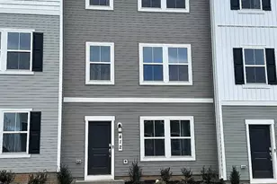 402 18th Ave, Ranson, WV 25438 - Photo 4