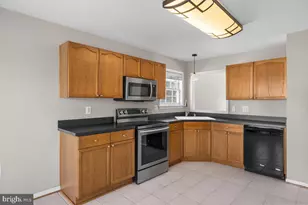 115 Crosswinds Dr, Charles Town, WV 25414 - Photo 6