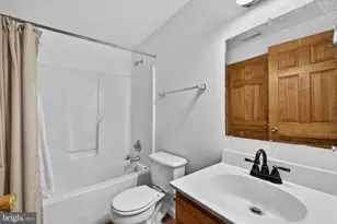 1194 Valley View Rd, Harpers Ferry, WV 25425 - Photo 32
