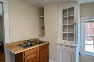 204 W Washington St, Charles Town, WV 25414 - Photo 6