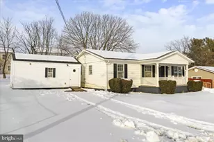 203 Apple Tree Dr, Ranson, WV 25438 - Photo 30