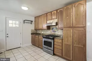 203 Apple Tree Dr, Ranson, WV 25438 - Photo 12