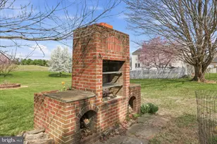 30 Green Valley Dr, Charles Town, WV 25414 - Photo 18