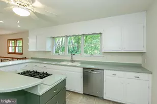 35 Grant Rd, Charles Town, WV 25414 - Photo 16