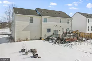 93 Kimberwicke Dr S, Charles Town, WV 25414 - Photo 36