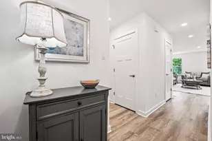 2 Monroe Ave, Ranson, WV 25438 - Photo 4