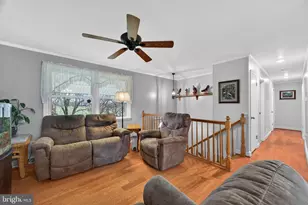 8137 Summit Point Rd, Charles Town, WV 25414 - Photo 14