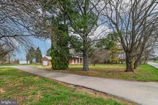 8137 Summit Point Rd, Charles Town, WV 25414 - Photo 48