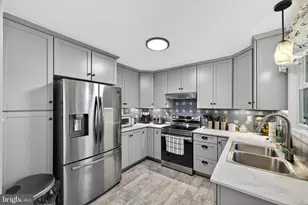 8137 Summit Point Rd, Charles Town, WV 25414 - Photo 4