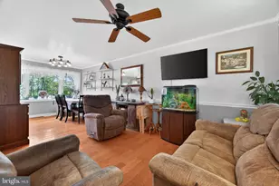 8137 Summit Point Rd, Charles Town, WV 25414 - Photo 10