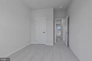 1102 Oasis Ave, Ranson, WV 25438 - Photo 30