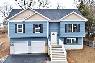 397 Burns St, Ranson, WV 25438 - Photo 1