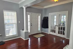 203 Bullskin St, Charles Town, WV 25414 - Photo 10