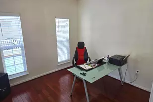 203 Bullskin St, Charles Town, WV 25414 - Photo 14