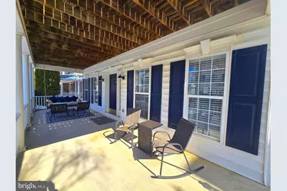 203 Bullskin Street, Charles Town, WV 25414 - Photo 4