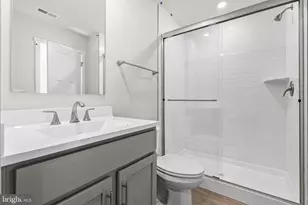 225 Huntwell W Ave, Ranson, WV 25438 - Photo 12