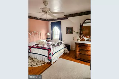 203 W New W, Shepherdstown, WV 25443 - Photo 10