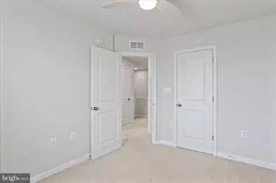 135 Presidents Pointe Ave, Ranson, WV 25438 - Photo 24